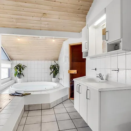Ritha - 350m From The Sea By Interhome Feriehus *