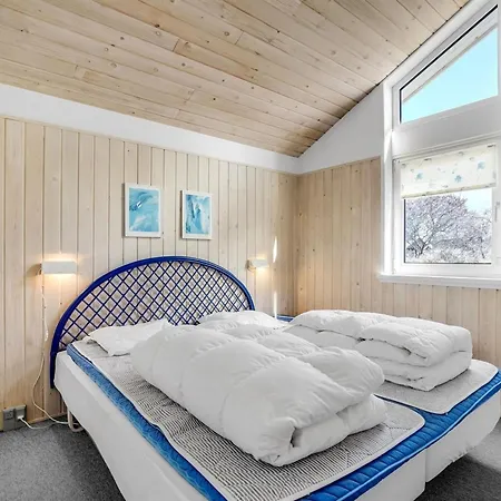 Ritha - 350m From The Sea By Interhome Saltum